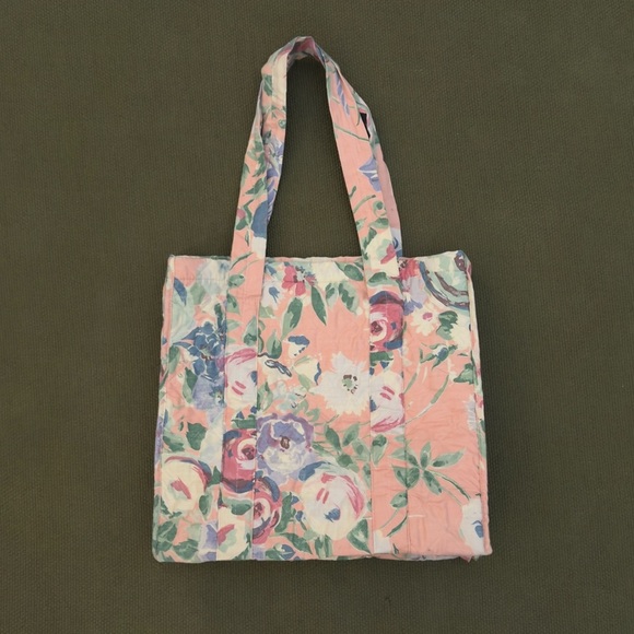 Vintage Quilted Floral Tote Bag - Picture 9 of 16